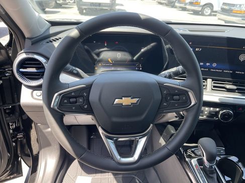 New 2026 Chevrolet Trax LT w/ Driver Confidence Package FWD image 63