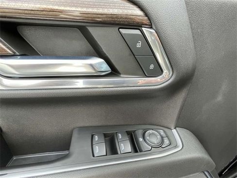 Used 2023 Chevrolet Silverado 1500 LT Trail Boss w/ Protection Package image 19