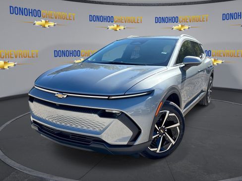 New 2026 Chevrolet Equinox EV LT image 4