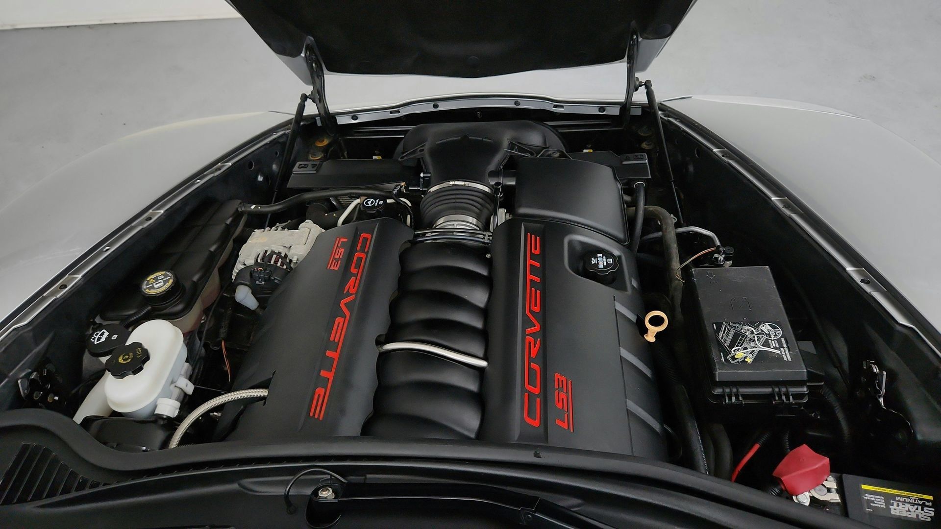 Used 2010 Chevrolet Corvette Grand Sport w/ Preferred Equipment Group RWD image 22