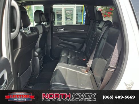 Used 2021 Jeep Grand Cherokee Limited w/ Luxury Group II RWD image 14