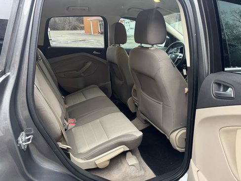 Used 2014 Ford Escape SE image 11