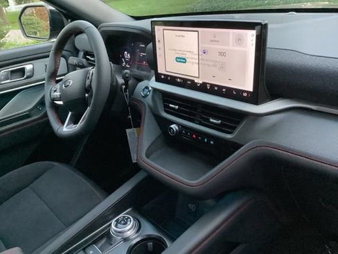 New 2027 Ford Explorer ST AWD/4WD image 23