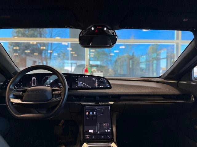 Used 2023 Lucid Air Pure AWD/4WD image 42