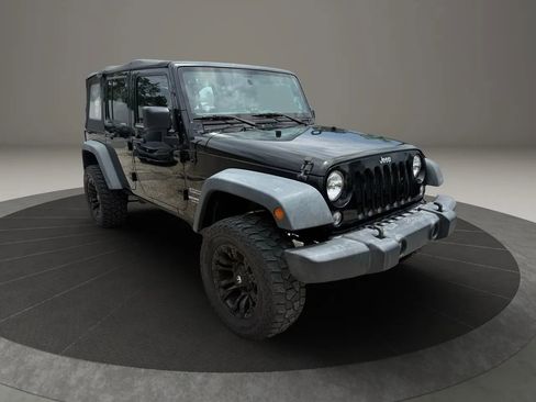 Used 2016 Jeep Wrangler Unlimited Sport w/ Connectivity Group image 7