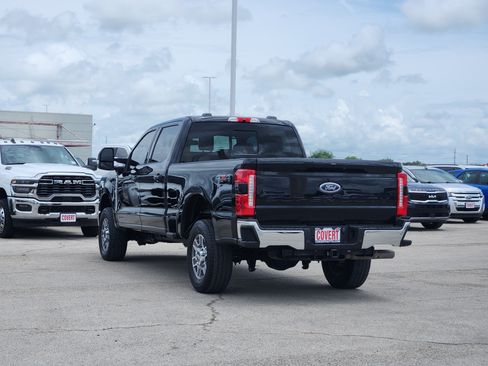 Used 2024 Ford F250 Lariat AWD/4WD image 5