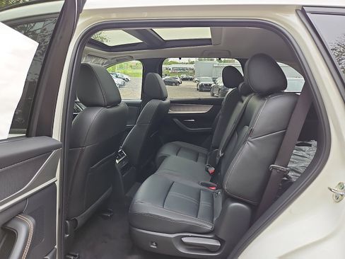 New 2026 MAZDA CX-90 Plug-In Hybrid w/Premium Sport AWD/4WD image 8