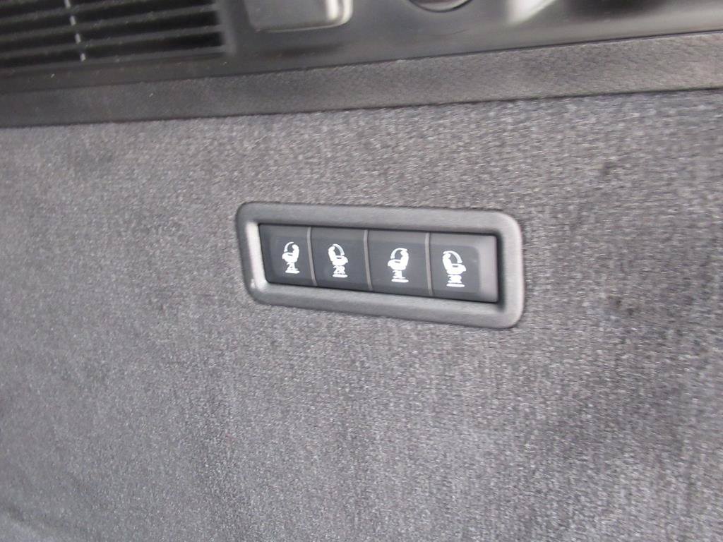 Used 2023 Jeep Grand Wagoneer Series III AWD/4WD image 19
