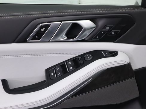 Used 2026 BMW X5 xDrive40i image 25