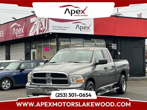 Used 2010 Dodge Ram 1500 Truck SLT image 1