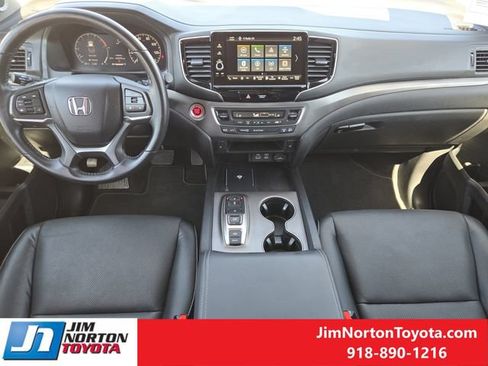 Used 2025 Honda Ridgeline RTL image 26