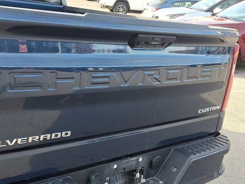 Used 2022 Chevrolet Silverado 1500 Custom image 30