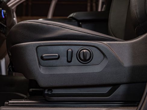 Used 2023 Chevrolet Silverado 3500 LTZ w/ Z71 Off-Road Package image 21