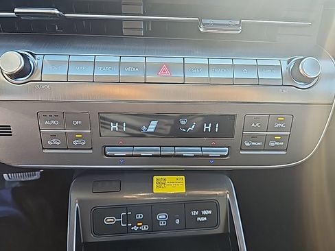 New 2026 Hyundai Kona Limited AWD/4WD image 18