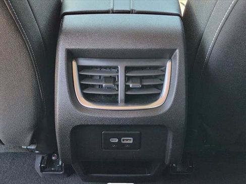 Certified 2025 Chevrolet Blazer LT AWD/4WD image 17