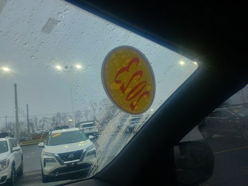 Used 2023 Cadillac Escalade Sport w/ LPO, ONYX Package image 33