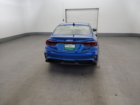 Used 2023 Kia Forte GT-Line w/ GT-Line Technology Package FWD image 7