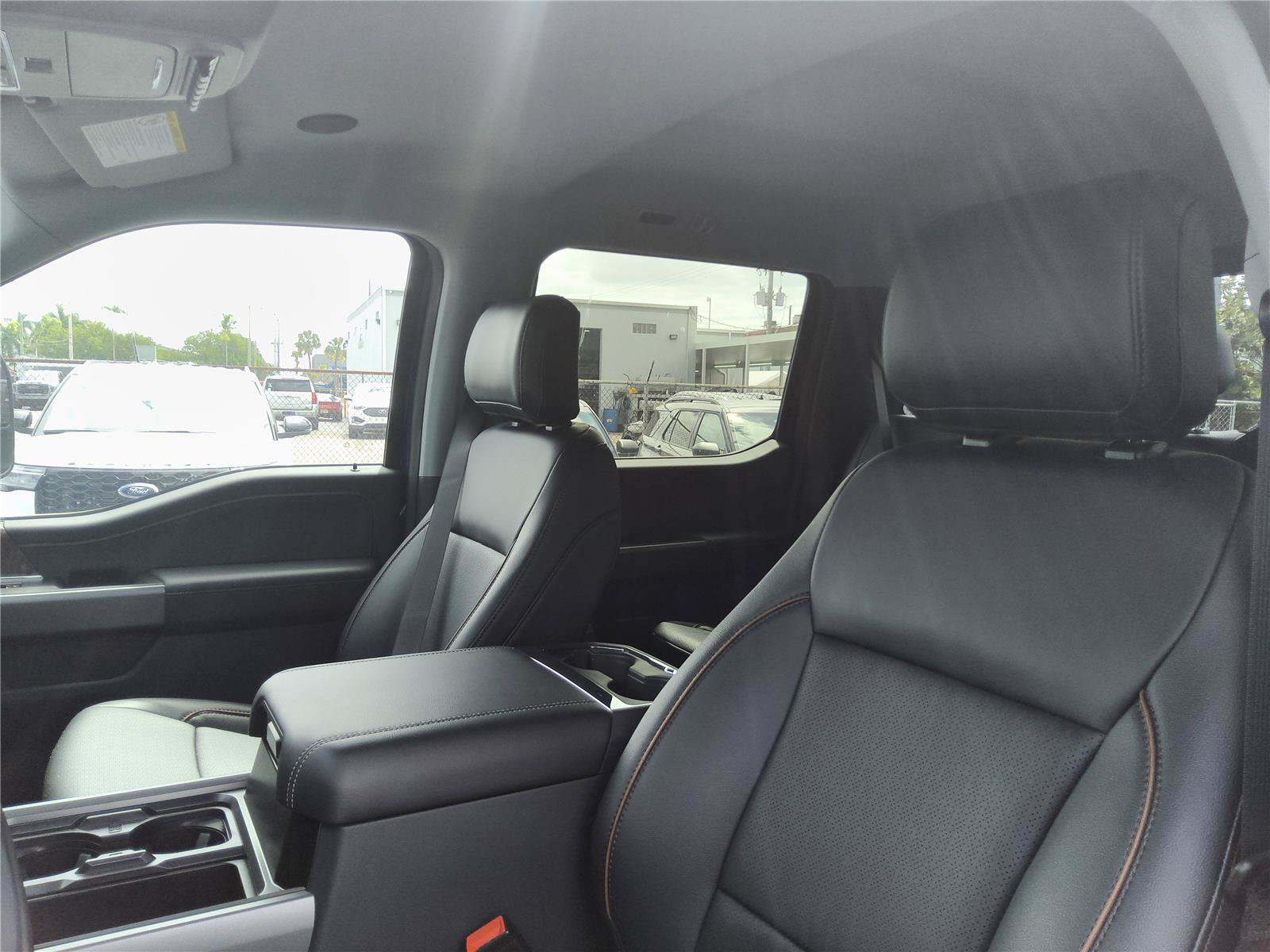 New 2026 Ford F250 Lariat w/ Lariat Ultimate Package AWD/4WD image 15