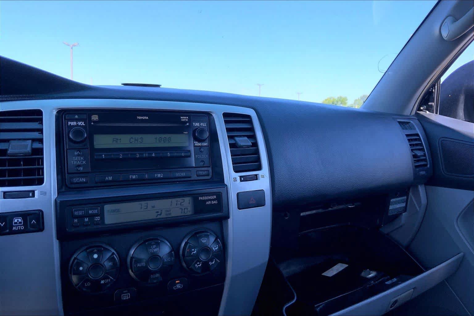 Used 2008 Toyota 4Runner SR5 RWD image 32