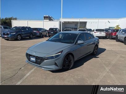 Used 2021 Hyundai Elantra SEL