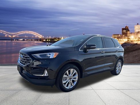 Used 2024 Ford Edge Titanium image 1