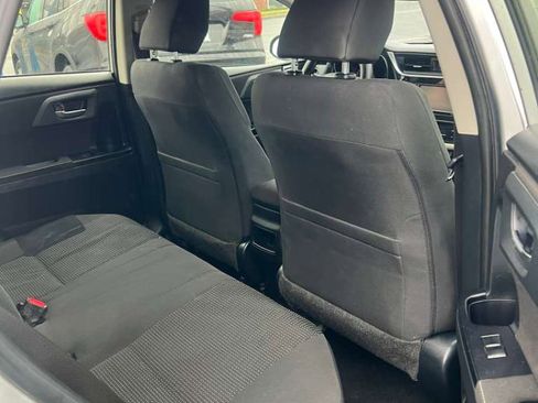 Used 2018 Toyota Corolla iM image 13