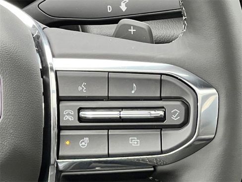 New 2025 GMC Yukon Denali w/ Denali Reserve Package image 29