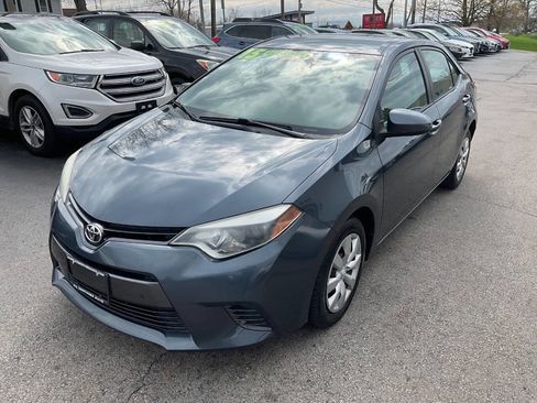 Used 2015 Toyota Corolla LE FWD image 6