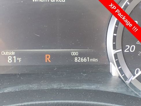 Used 2022 Toyota Highlander XLE image 25