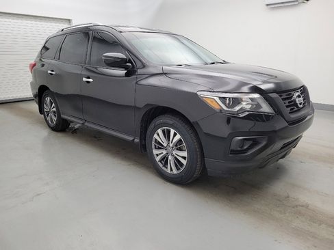 Used 2020 Nissan Pathfinder S AWD/4WD image 11