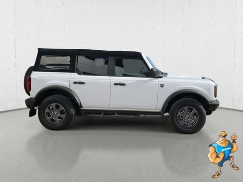 Used 2022 Ford Bronco Big Bend image 4