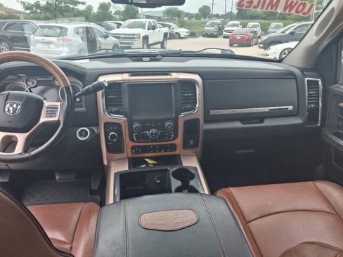 Used 2014 RAM 2500 Longhorn w/ Convenience Group AWD/4WD image 6