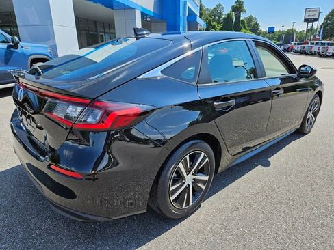 Used 2023 Honda Civic LX image 7