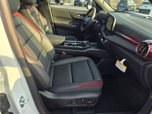 New 2026 Chevrolet Equinox RS w/ Convenience Package III image 4