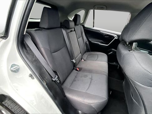 Used 2023 Toyota RAV4 LE AWD/4WD image 20