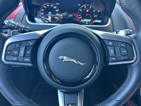Used 2022 Jaguar F-TYPE R AWD/4WD image 20