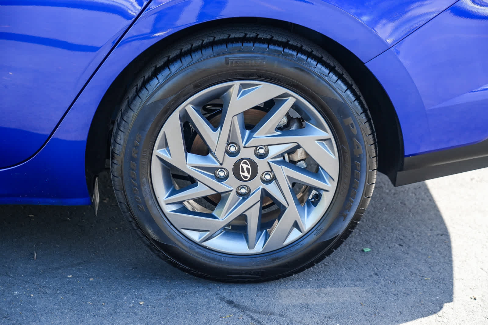 Certified 2024 Hyundai Elantra SEL FWD image 9