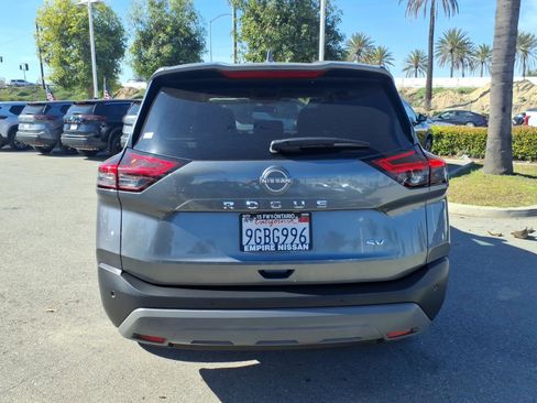 Certified 2023 Nissan Rogue SV image 7