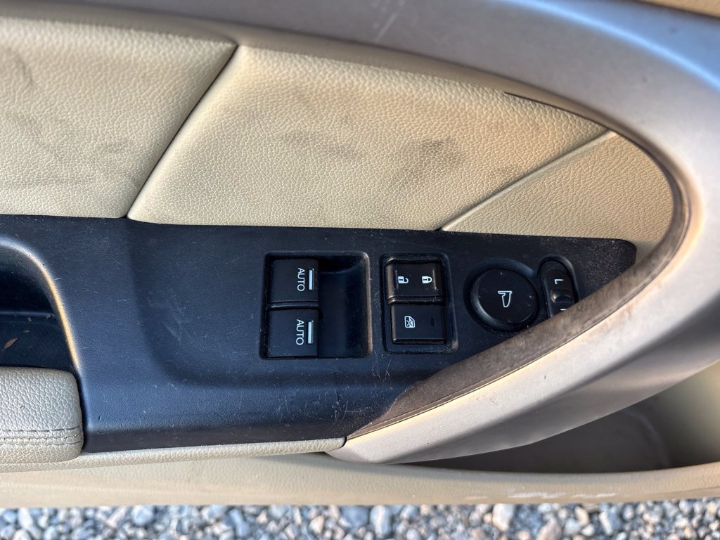 Used 2012 Honda Accord EX-L image 14