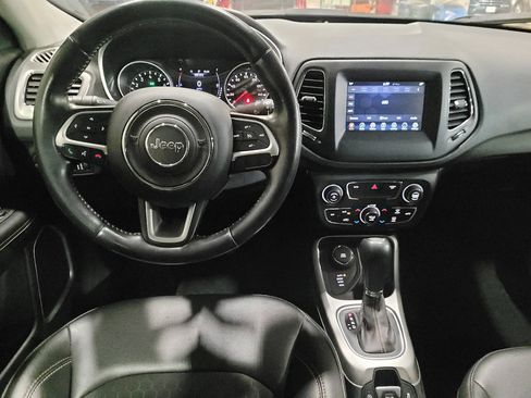 Used 2019 Jeep Compass Latitude w/ Cold Weather Group image 22