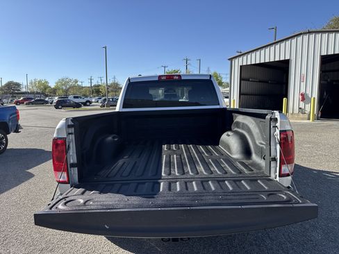 Used 2018 RAM 1500 Tradesman w/ Popular Equipment Group image 11