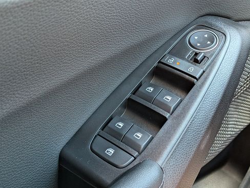 New 2026 Kia Seltos EX image 24