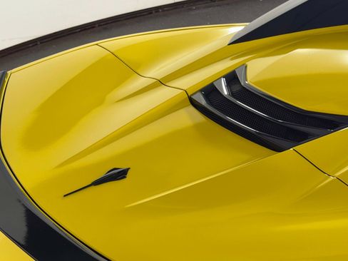 Used 2022 Chevrolet Corvette Stingray Preferred Conv w/ Battery Protection Package RWD image 18