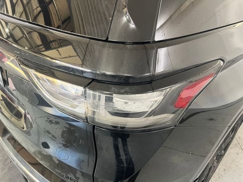 Used 2021 Chevrolet Traverse Premier w/ Redline Edition image 49