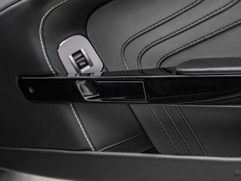 Used 2014 Aston Martin V8 Vantage S RWD image 95