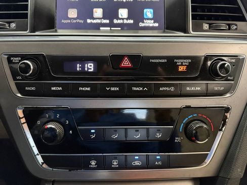 Used 2017 Hyundai Sonata SE FWD image 22