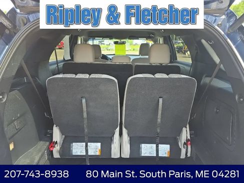 Used 2019 Ford Explorer XLT w/ Equipment Group 201A AWD/4WD image 18