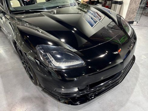 Used 2008 Chevrolet Corvette Convertible w/ Preferred Equipment Group RWD image 28