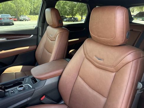 New 2026 Cadillac XT5 Premium Luxury w/ LPO, Premium Carpet Package AWD/4WD image 21