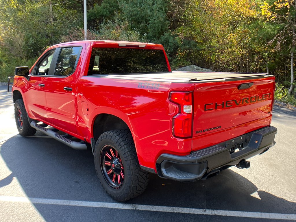 Used 2021 Chevrolet Silverado 1500 LT Trail Boss w/ Bed Protection Package AWD/4WD image 3